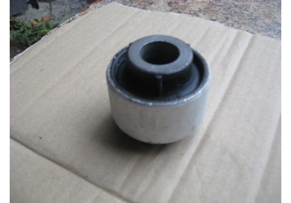 Сайлентблок ричага передній Renault Megane III, Scenic III, Grand Scenic III, Fluence, 545014055R , 545009207R